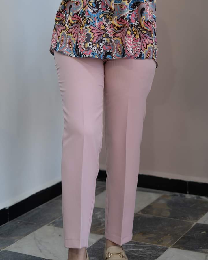 Pantalon droit – Couleurs vibrantes