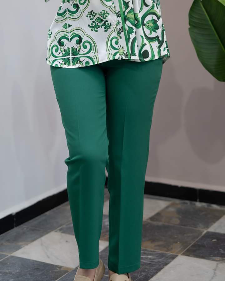 Pantalon droit – Couleurs vibrantes