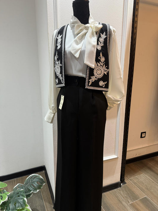 Signature Chic – Ensemble Gilet & Pantalon Noir
