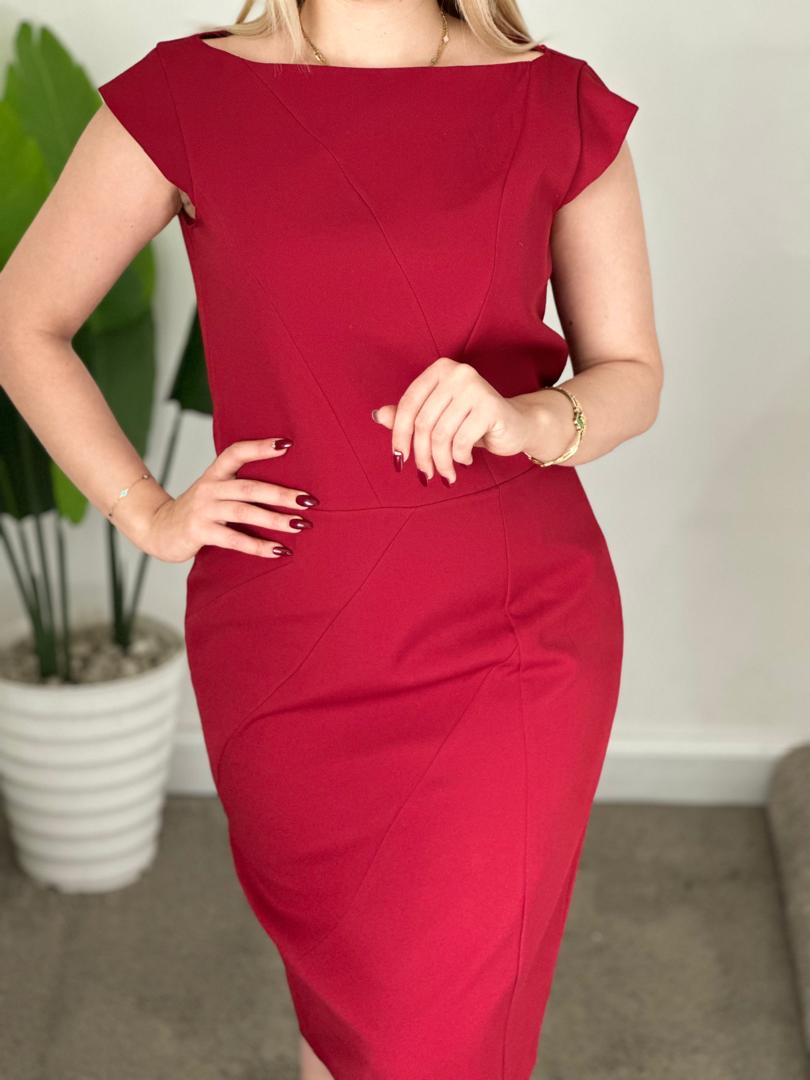 Robe coupe asymétrique – Édition chic